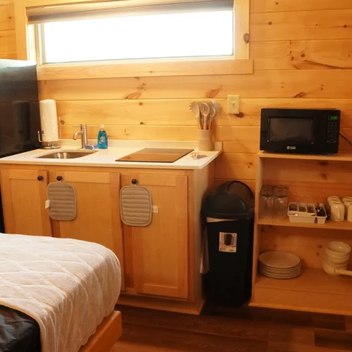8 Point Cabin